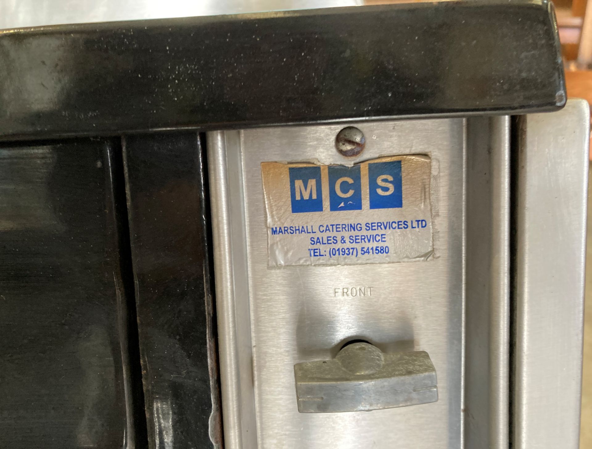 A commercial catering wall mounted gas grill, model R72, - Image 3 of 5