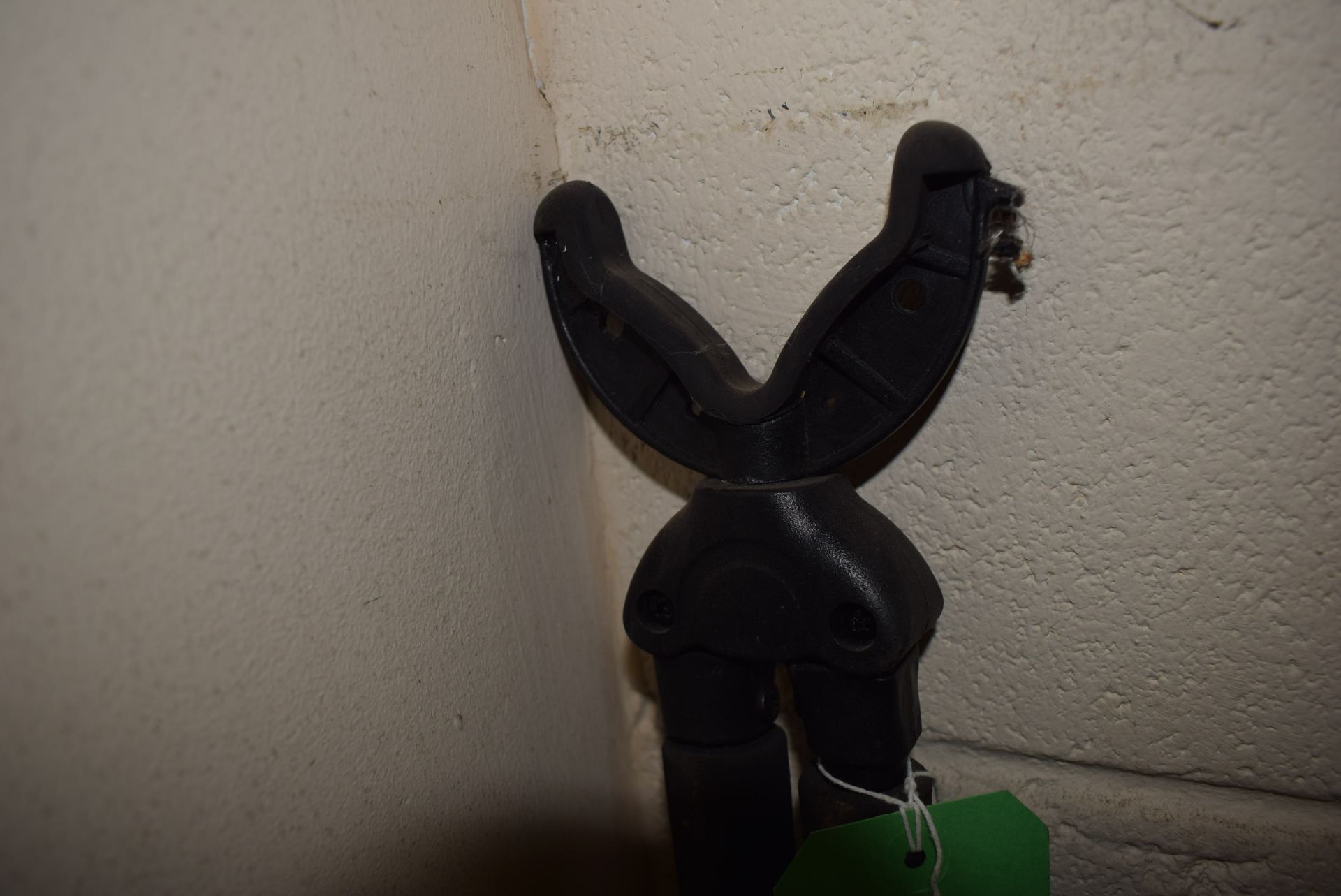 *2x Adjustable Shooting Sticks - Image 3 of 3