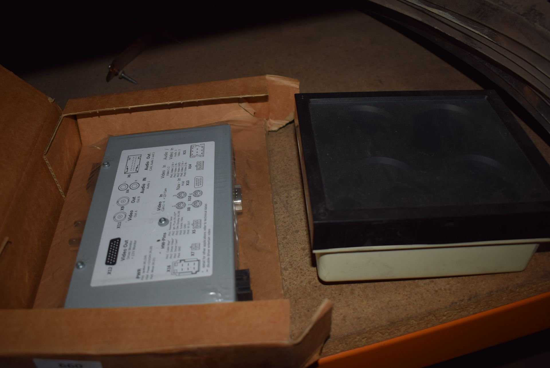 Vdo Computer Box *VDO Box and a VDO Unit