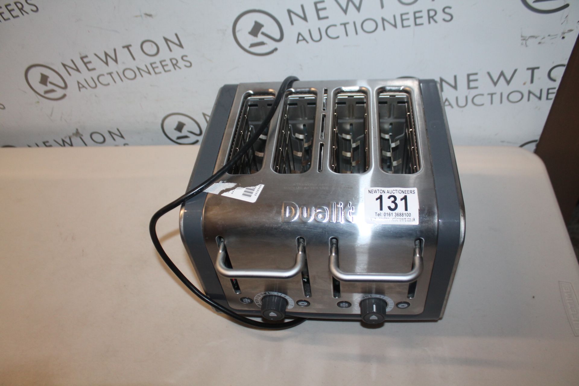 1 DUALIT ARCHITECT 4 SLOT TOASTER RRP Â£129