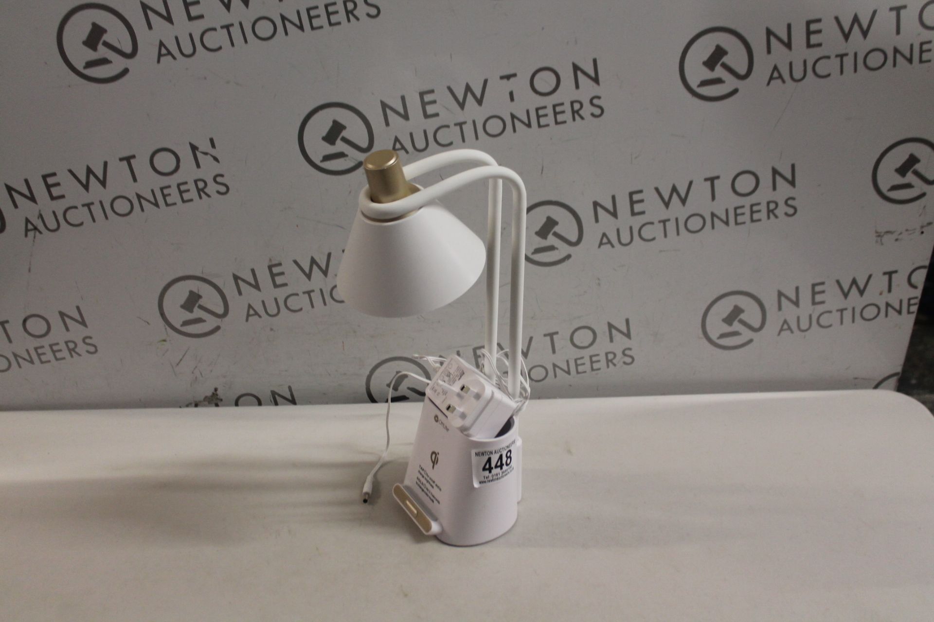 1 OTTLITE LED DESK LAMP RRP Â£49.99