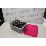 1 JOBLOT OF DYSON ATTACHMENTS RRP Â£99