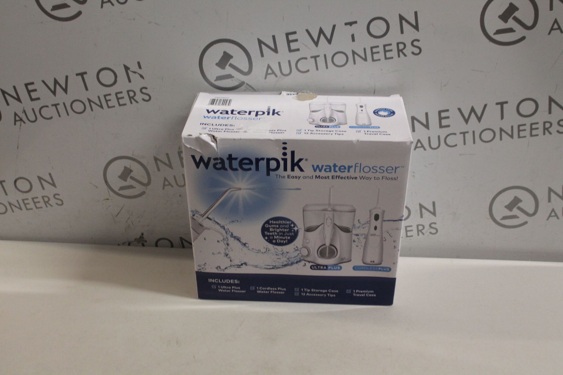 1 BOXED WATERPIK ULTRA PLUS WATER FLOSSER RRP Â£99