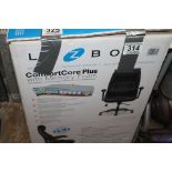 1 BOXED LA-Z-BOY MANAGER'S OFFICE CHAIR WITH FLIP UP ARMS RRP Â£299