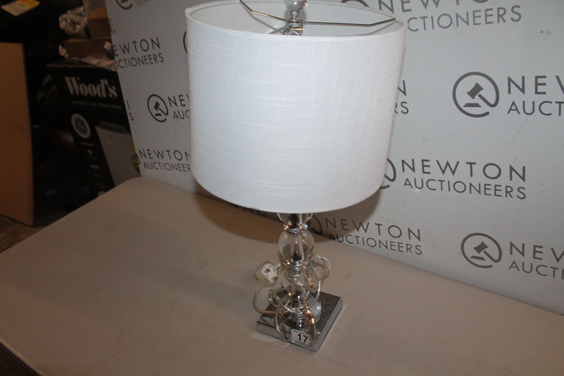 1 BRIDGEPORT DESIGNS JULIE CRYSTAL TABLE LAMP RRP Â£49