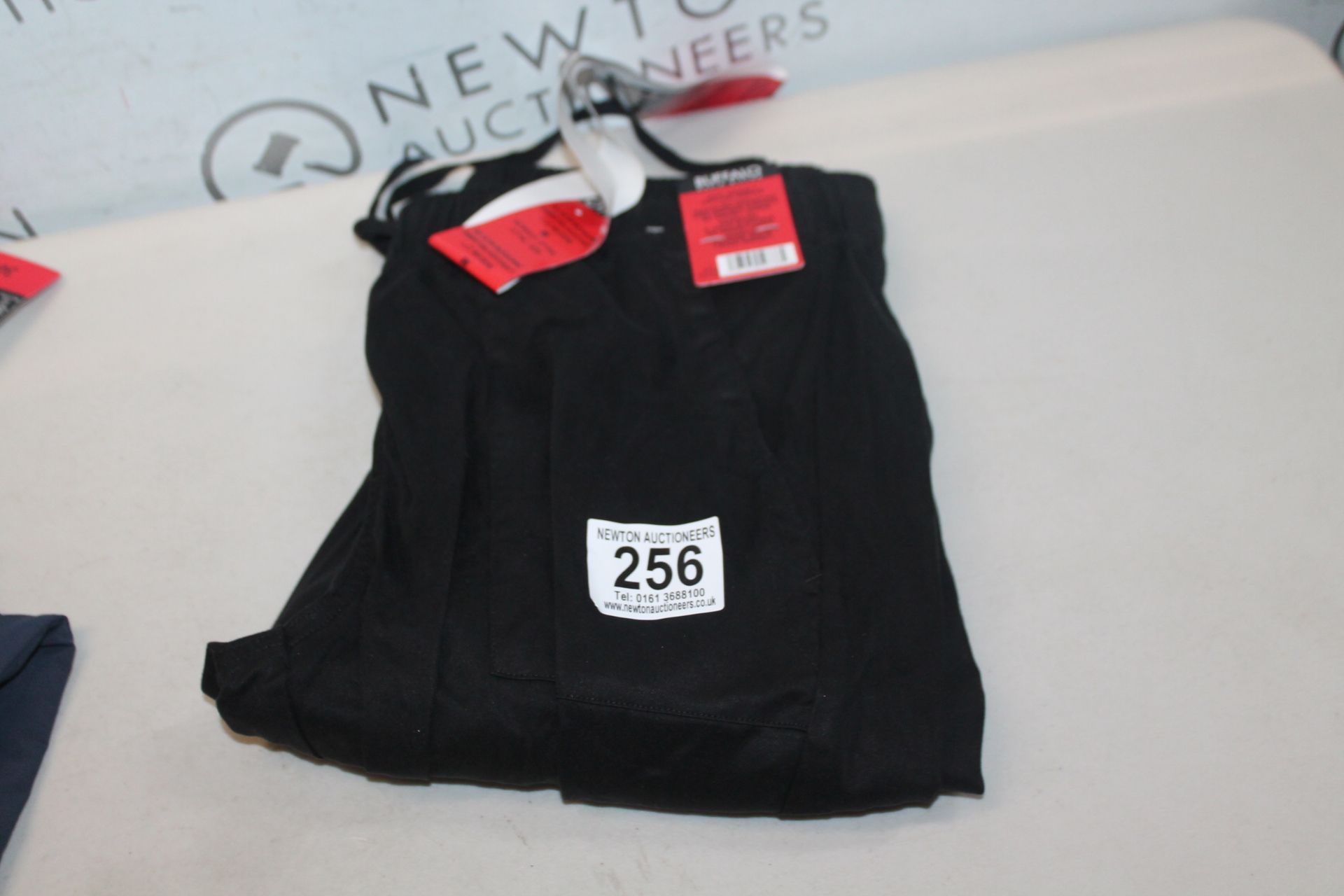 1 PAIR OF BUFFALO BITTON PULL ON JOGGER SIZE M RRP Â£29.99