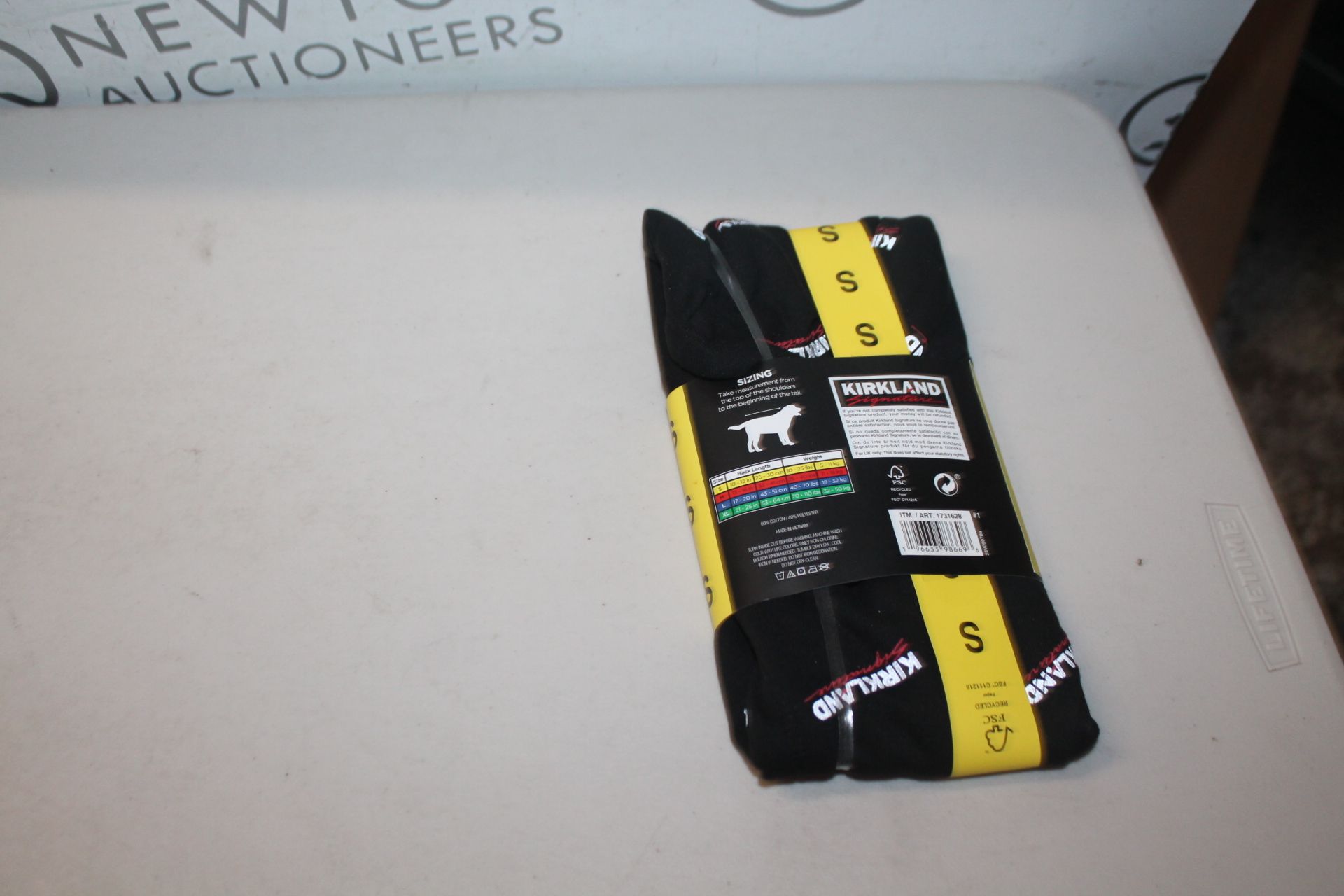 1 BRAND NEW KIRKLAND SIGNATURE PET LOGO HOODIE IN BLACK SIZE SMALL RRP Â£9