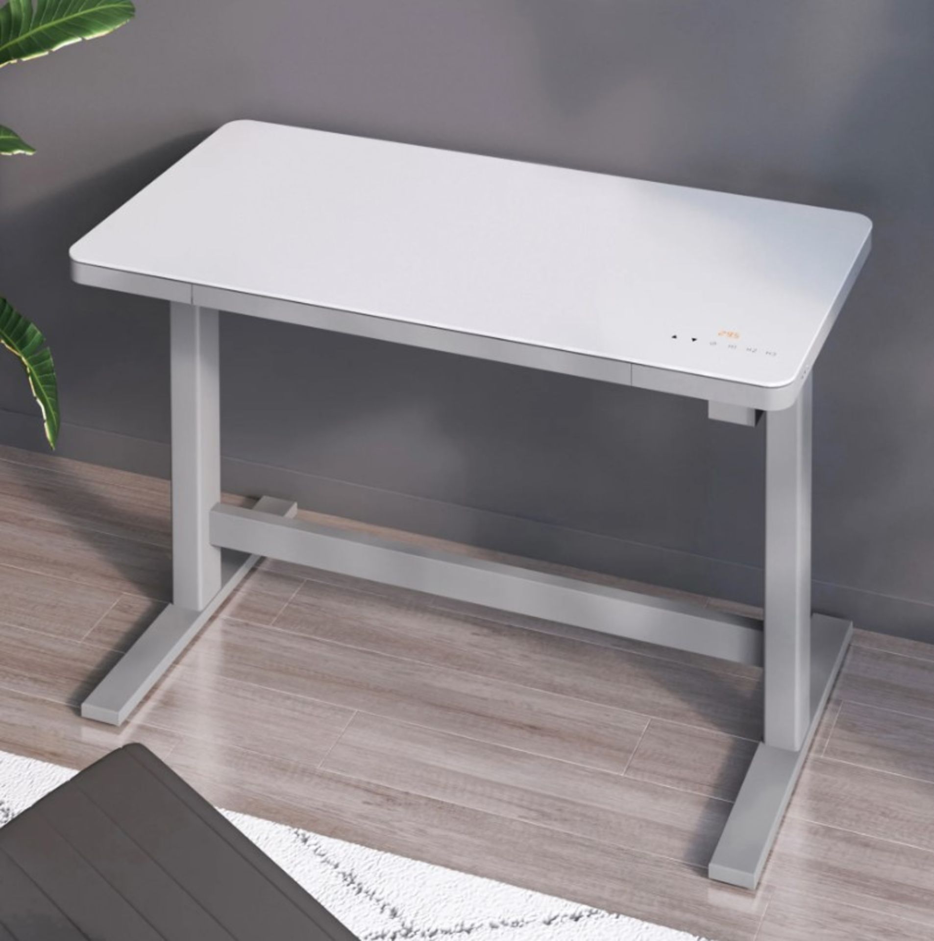 1 TRESANTI POWER HEIGHT ADJUSTABLE TECH WHITE DESK RRP Â£299 (WORKING)