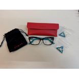 1 PAIR OF GUESS GLASSESS FRAME WITH CASE RRP Â£99