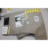 1 PAIR OF ENGLISH LAUNDRY MENS PANTS SIZE 32 BY 32 RRP Â£19.99