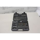 1 DEWALT 109 PIECE (APPROX) ROUND DRILL BIT SET RRP Â£24.99