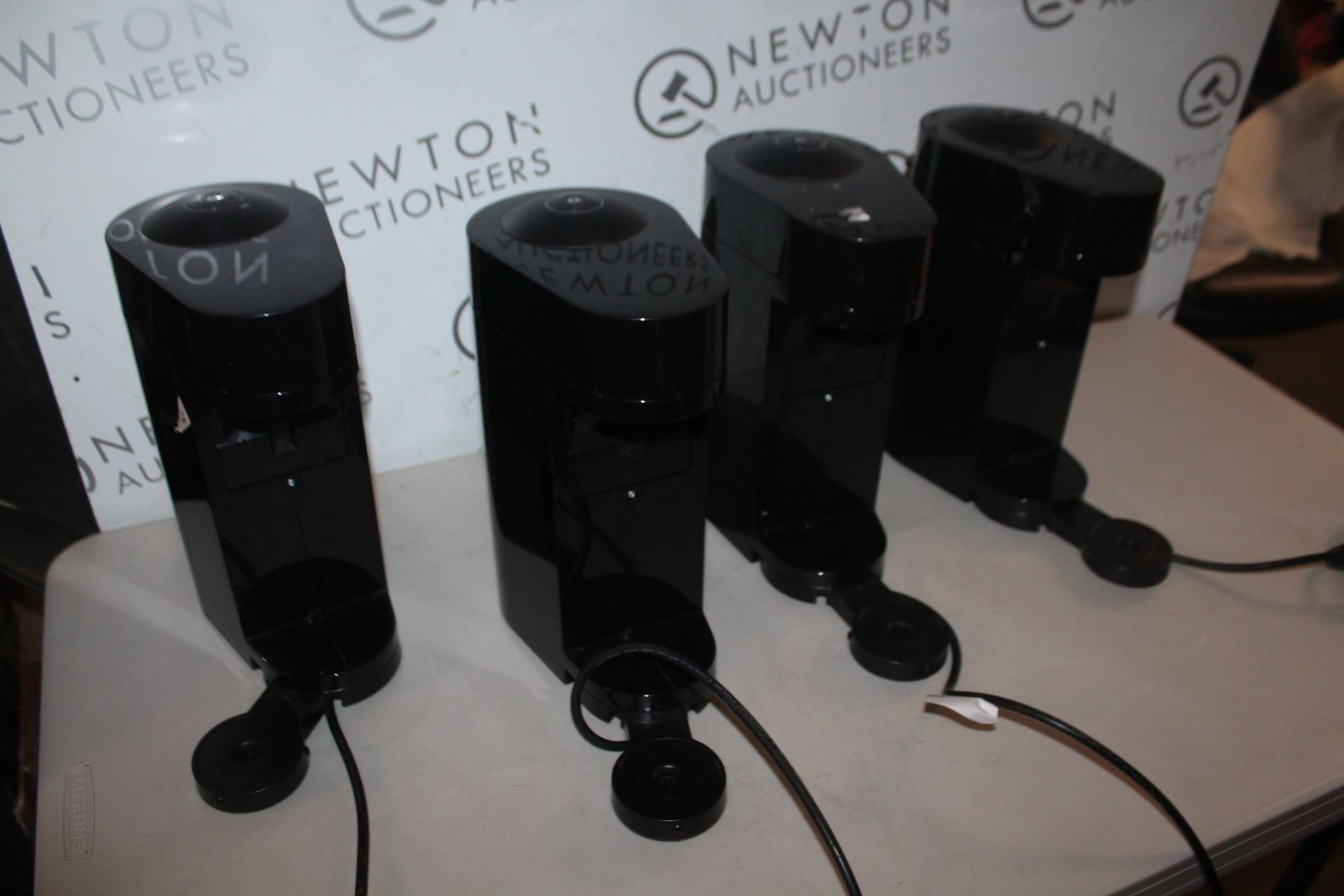 1 SET OF 4 MAGIMIX VERTUO PLUS M600 RRP Â£399