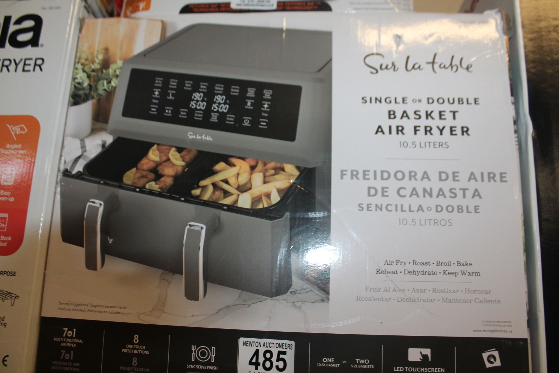 1 BOXED SUR LA TABLE DIGITAL AIR FRYER DUAL BASKET 10.5L RRP Â£99