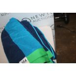 1 COLOUR YOUR HOME BEACH TOWEL RRP Â£19