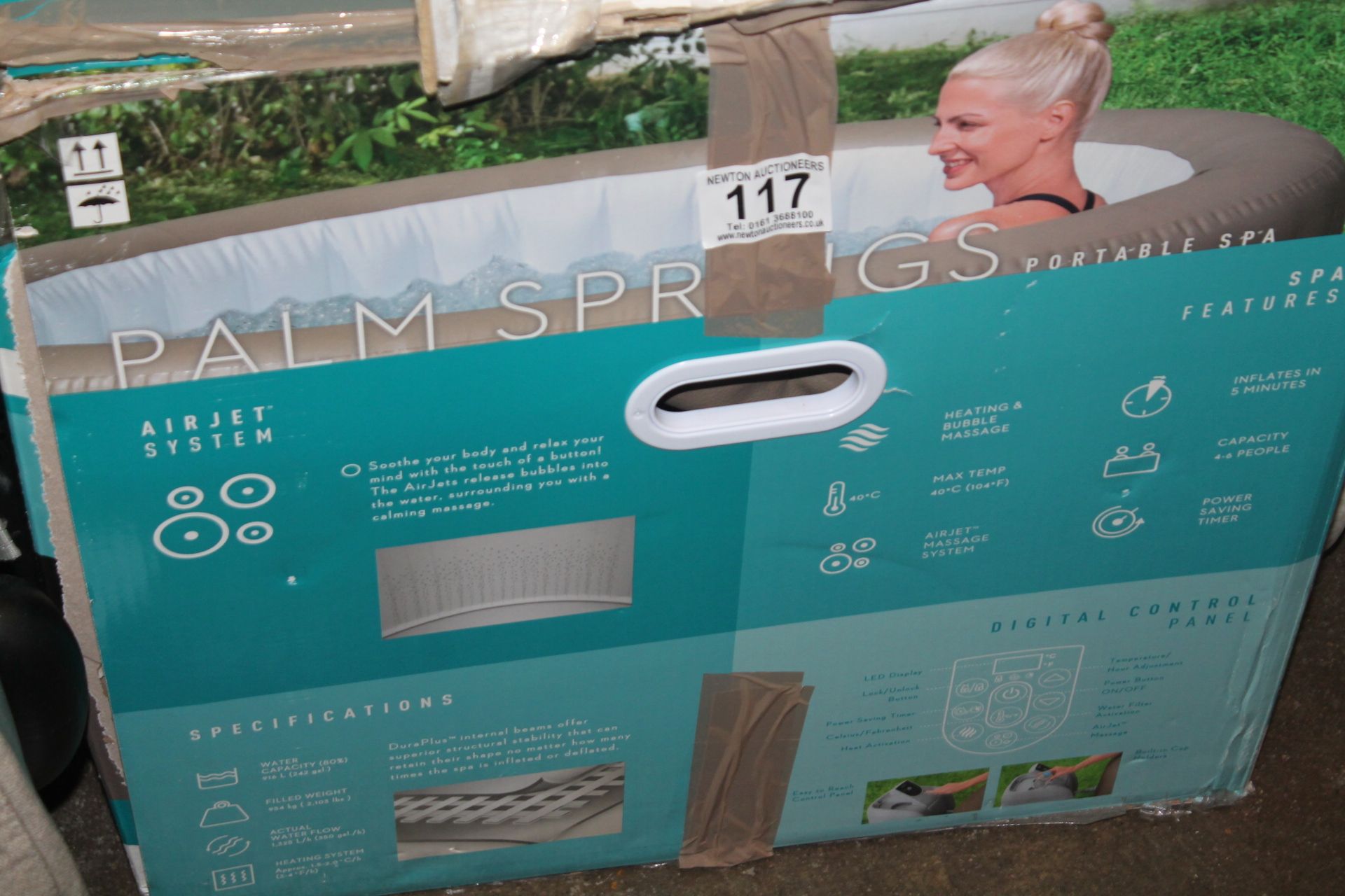 1 BOXED LAY-Z-SPA PALM SPRINGS INFLATABLE 4-6 PERSON SPA RRP Â£599