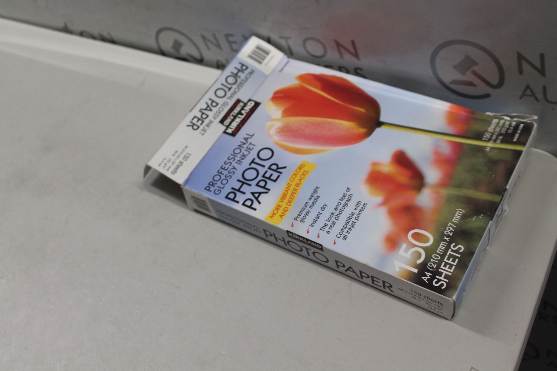 1 PACK OF KIRKLAND SIGNATURE PROFESSIONAL GLOSSY INKJET PHOTO PAPER RRP Â£34.99