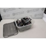 1 JOBLOT OF DYSON ATTACHMENTS RRP Â£99