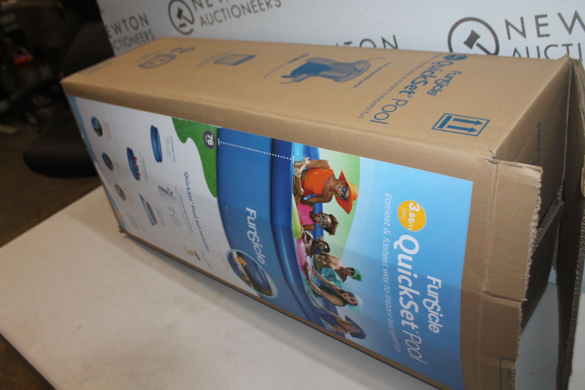 1 BOXED FUNSICLE 12FT (3.6M) QUICKSET POOL RRP Â£54.99