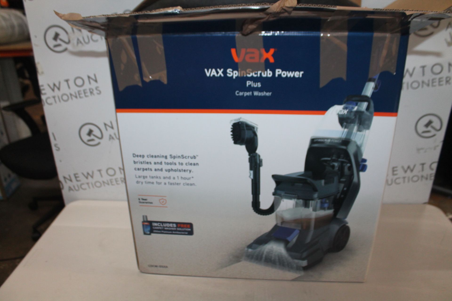 1 BOXED DREAME X40 ULTRA COMPLETE ROBOT VACUUM & MOP WITH SELF-CLEANING AND AUTO-EMPTY, RLX63CE-2