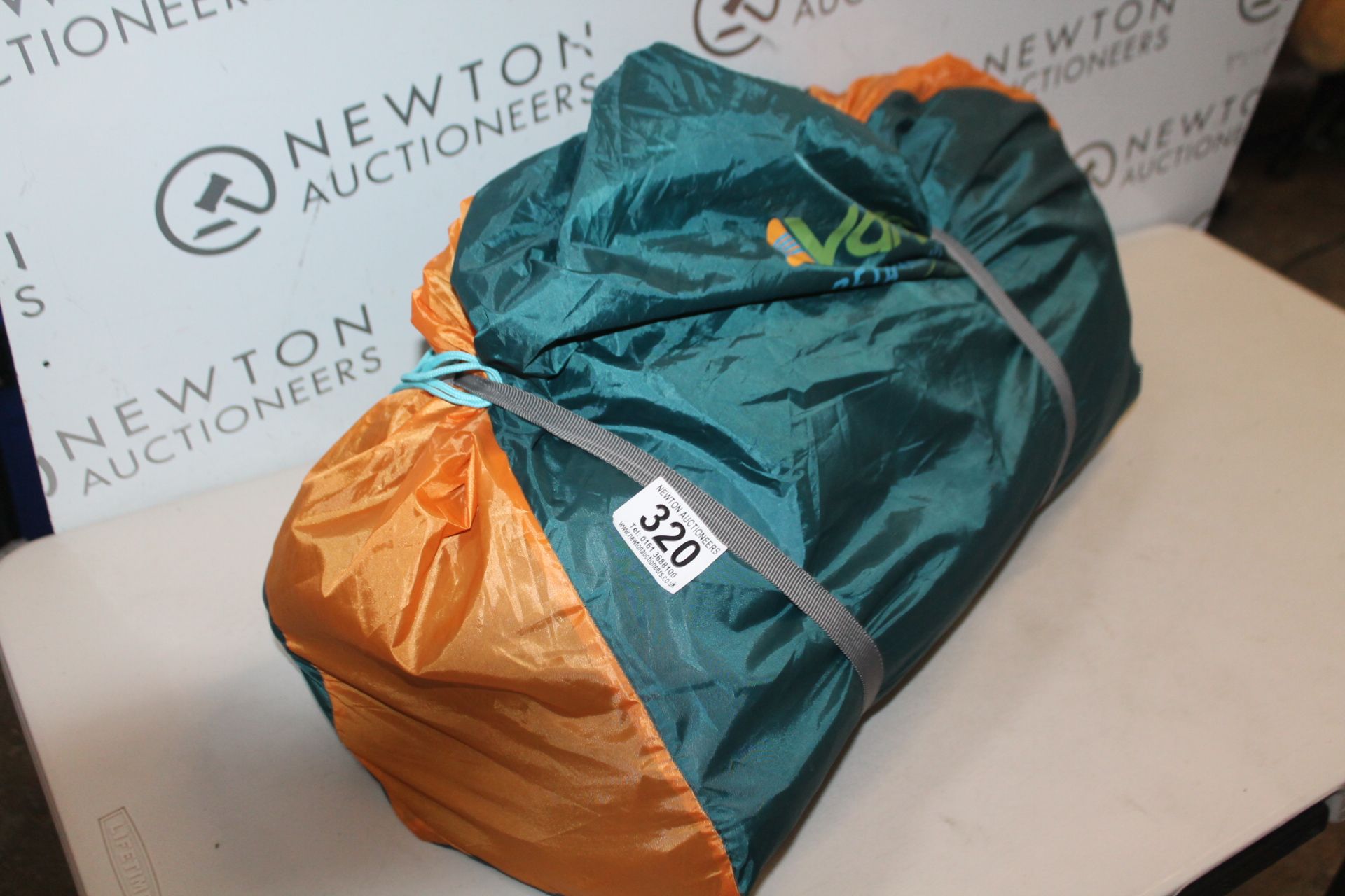 1 BAGGED VANGO BETA 450XL TENT, 4 PERSON RRP Â£169.99