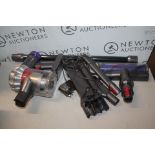 1 DYSON V8 ABSOLUTE CORDLESS VACUUM WITH CHARGER RRP Â£299