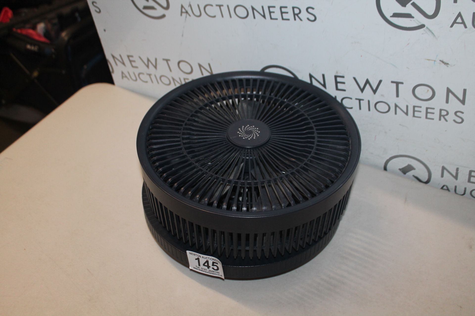 1 NSA ULTIMATE FOLDING-AWAY FAN RRP Â£39
