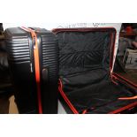 1 SUPERDRY 2 PIECE HARDSIDE LUGGAGE SET RRP Â£199 (LARGE CASE EXTENSION HANDLE BROKEN)