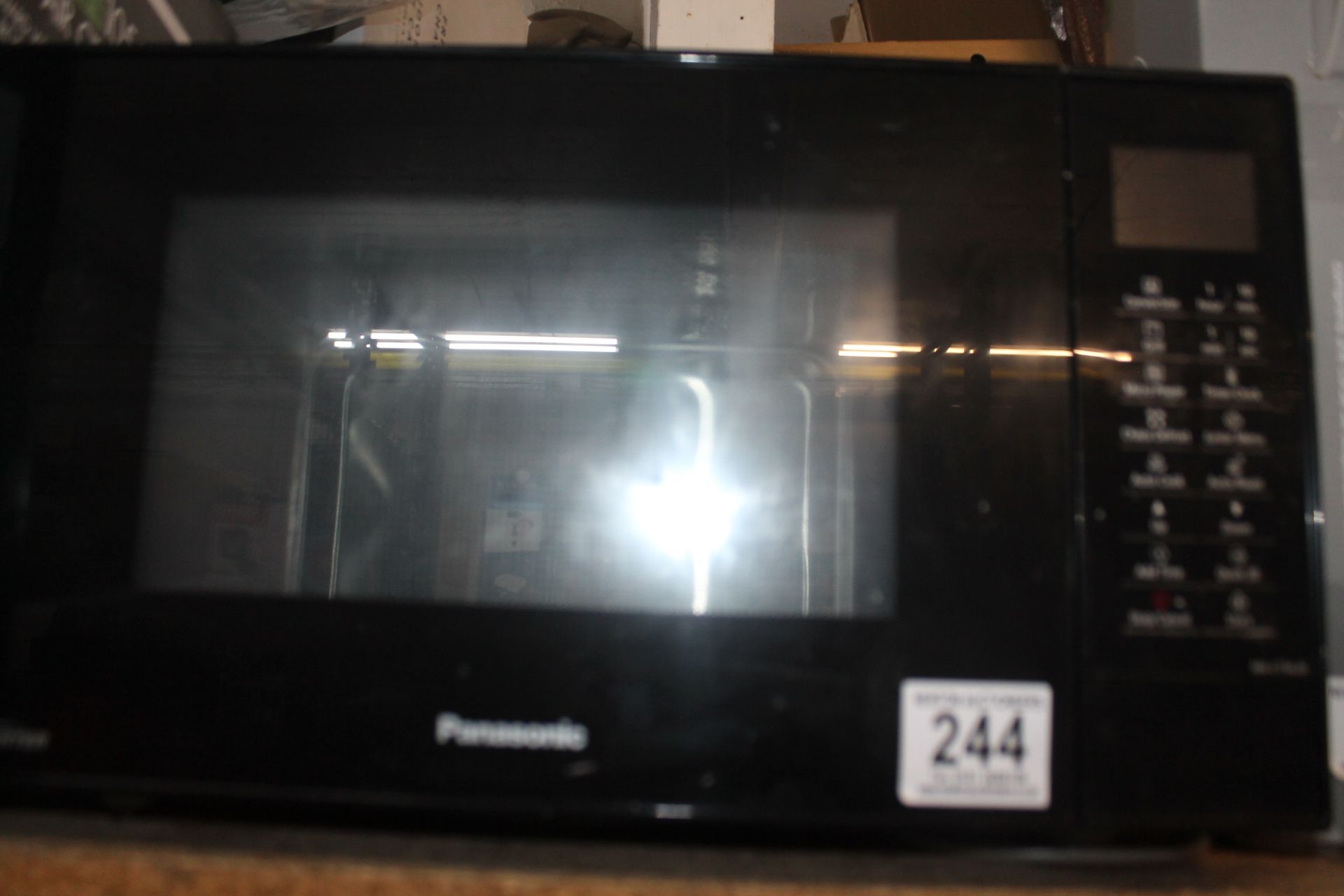 1 PANASONIC NN-CT56JB SLIMLINE COMBINATION MICROWAVE OVEN BLACK RRP Â£199