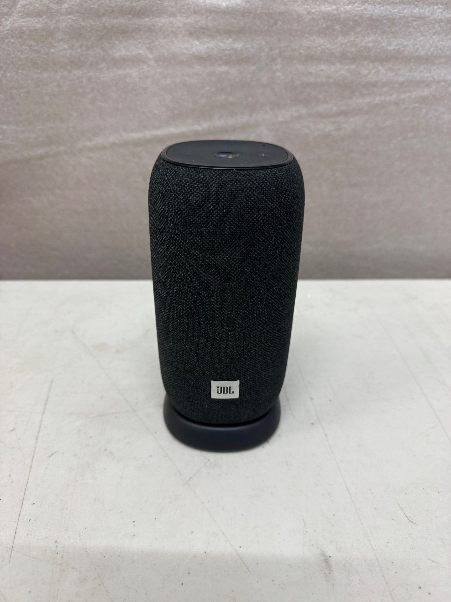 1 JBL LINK PORTABLE SMART SPEAKER IN BLACK RRP Â£79.99