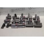 1 JOBLOT OF DYSON ATTACHMENTS RRP Â£99