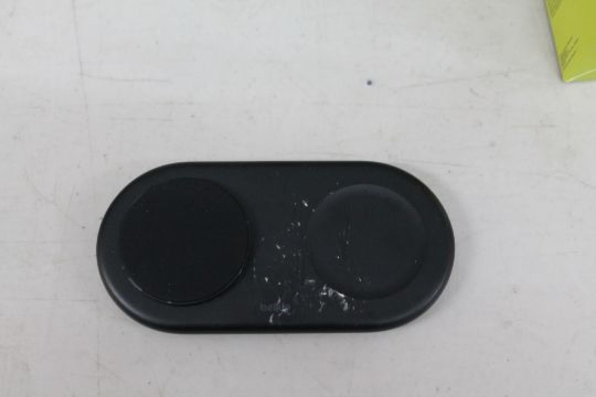 1 BELKIN BOOSTCHARGE PRO 2 IN 1 MAGNETIC CHARGING PAD RRP Â£99.99