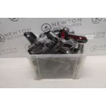 1 JOBLOT OF DYSON ATTACHMENTS RRP Â£99