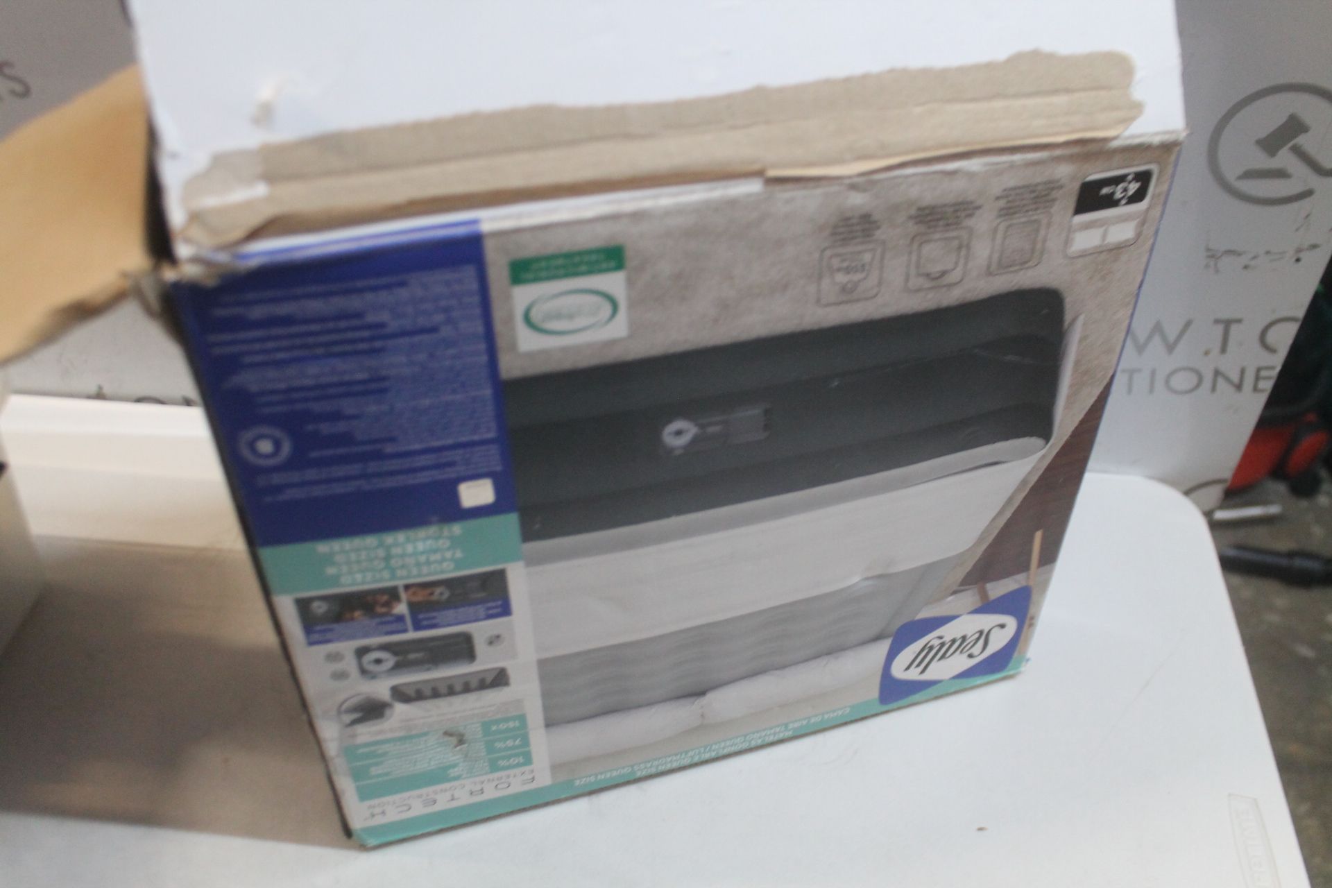 1 BOXED SEALY FORTECH AIRBED WITH BUILT-IN PUMP RRP Â£69