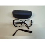 1 PAIR OF GUESS GLASSESS FRAME WITH CASE RRP Â£99