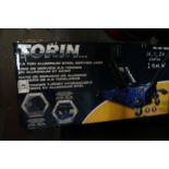 1 BOXED TORIN 2.5 TONNE SERVICE JACK RRP Â£169
