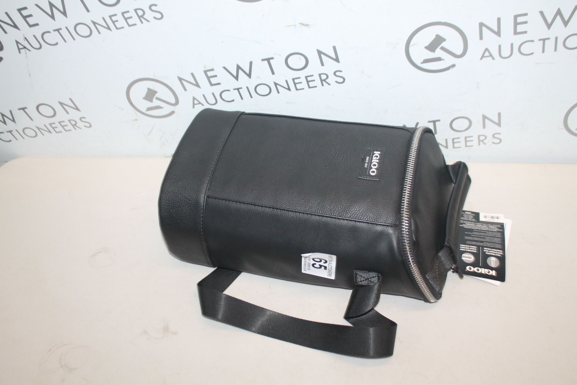 1 IGLOO LUXE COOLER TOTE BAG RRP Â£19