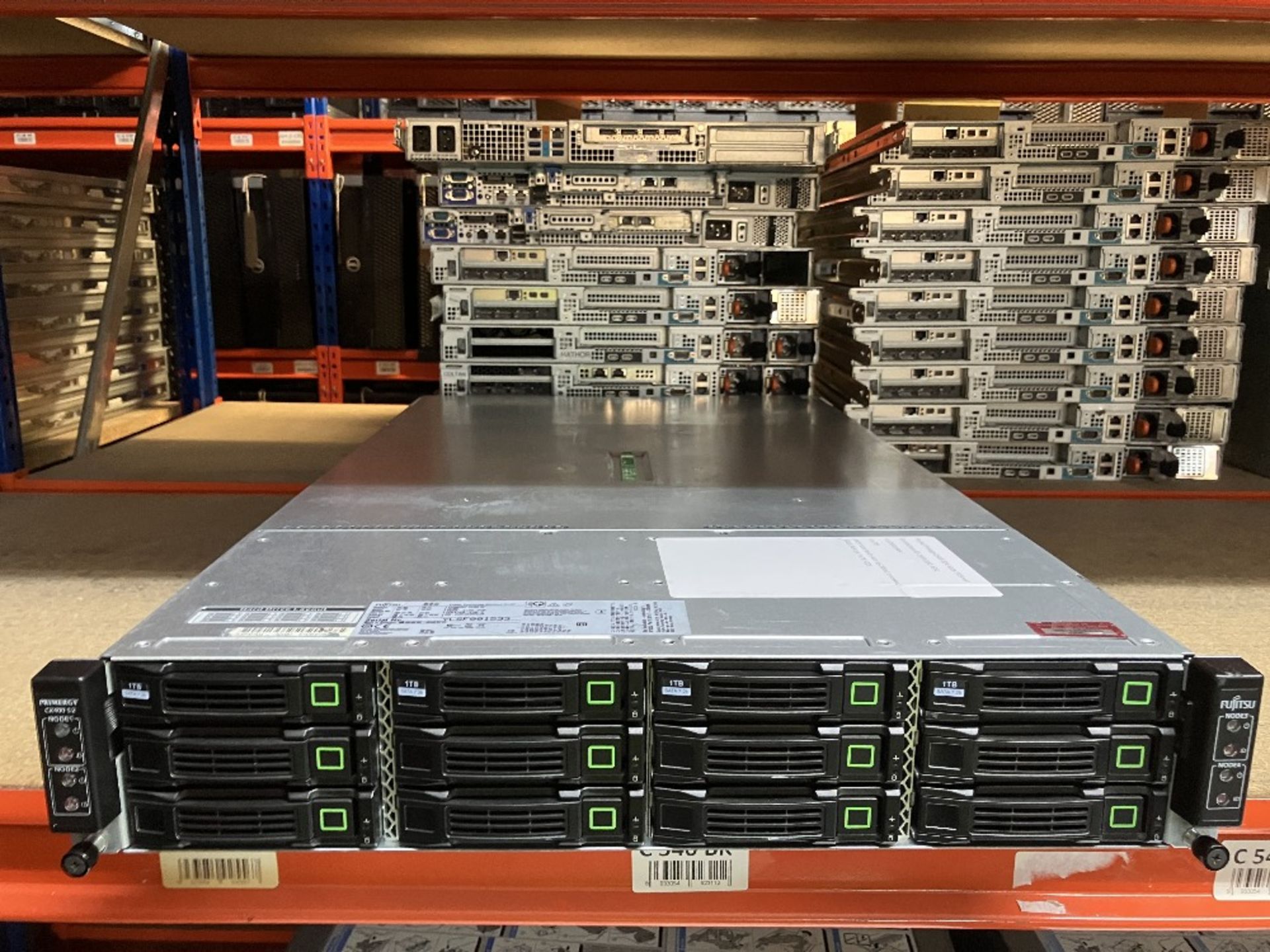 Fujitsu-Siemens PRIMERGY RX600 S2 4x XEON 3.16GHz, 16Gb, 5x 73Gb 15k SCSI