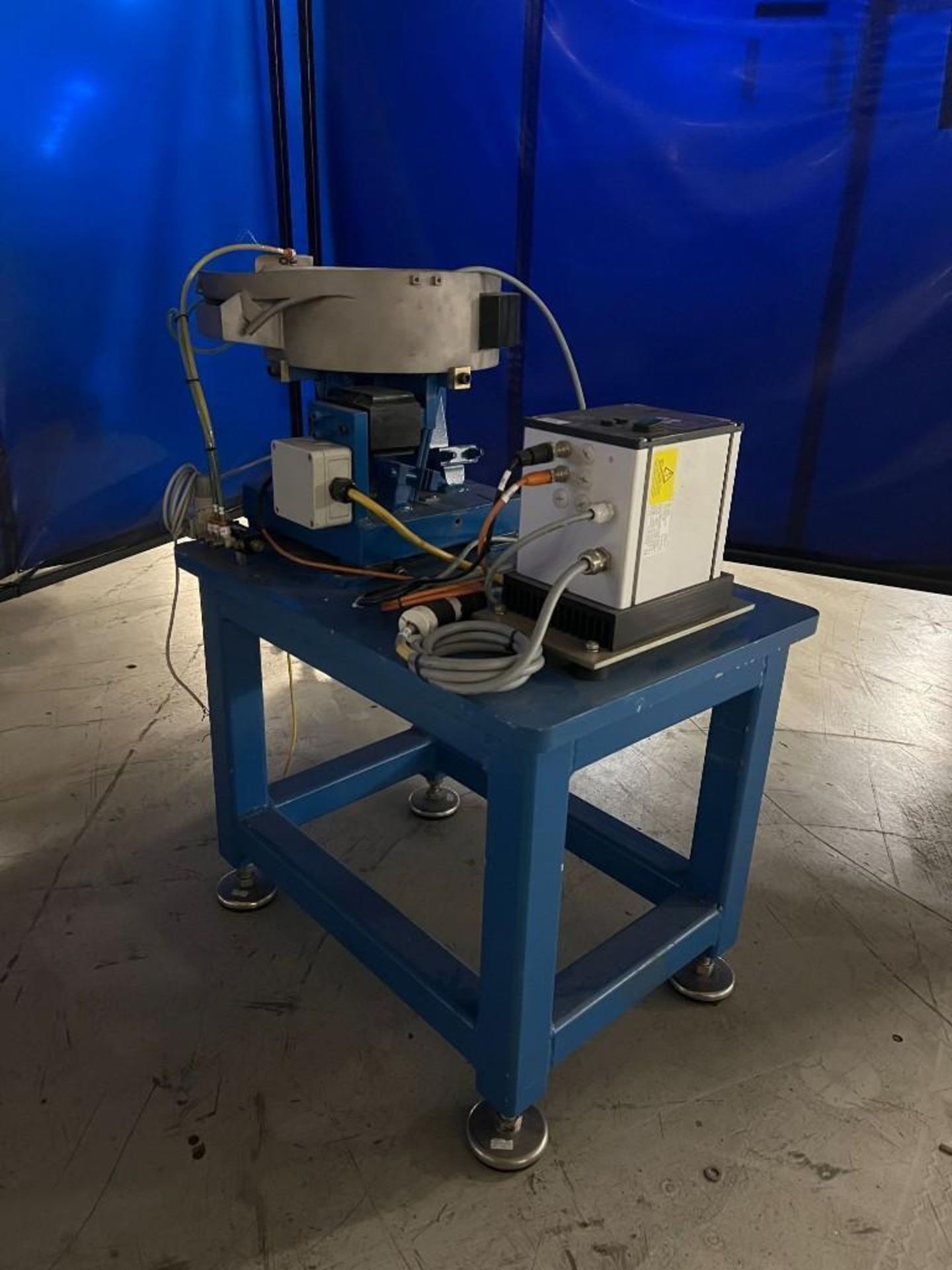 MOORFEED 71203 VIBRATOR BOWL FEEDER USED - Image 3 of 5