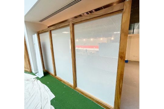 1 x Wooden Room Divider Panel with Privacy Glass Panels - Dimensions: H331 x W410 cms - Image 5 of 6