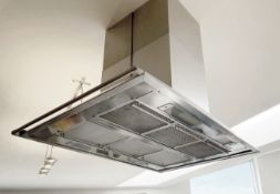 1 x Large GAGGENAU Cooker Extractor Hood in Stainless Steel - Ref: MRS112 - CL1000 - NO VAT ON