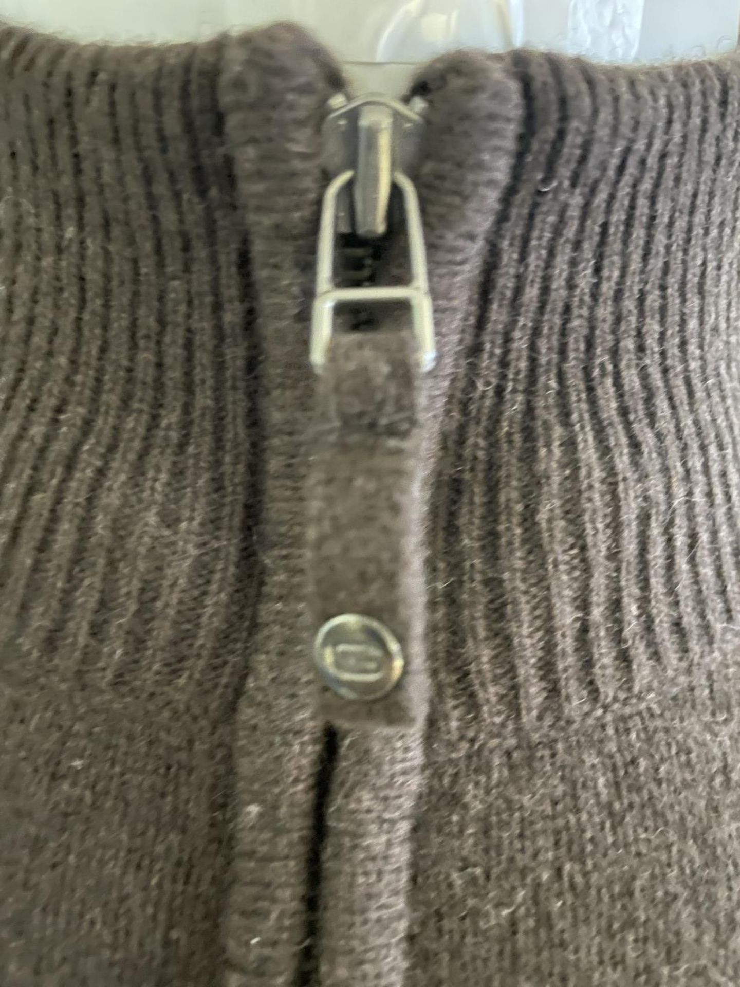 1 x GANT Men's Superfine Lambswool Half Zip Sweater - Size UK Large - Ref: LB515 - CL1020 - NO VAT - Image 9 of 13