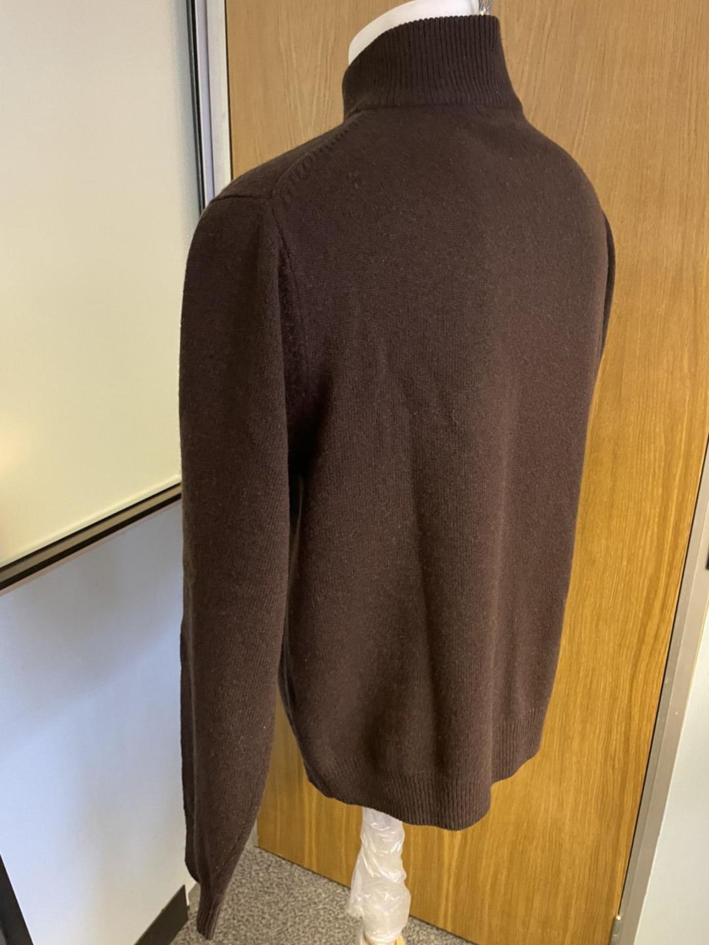 1 x GANT Men's Superfine Lambswool Half Zip Sweater - Size UK Large - Ref: LB515 - CL1020 - NO VAT - Image 2 of 13