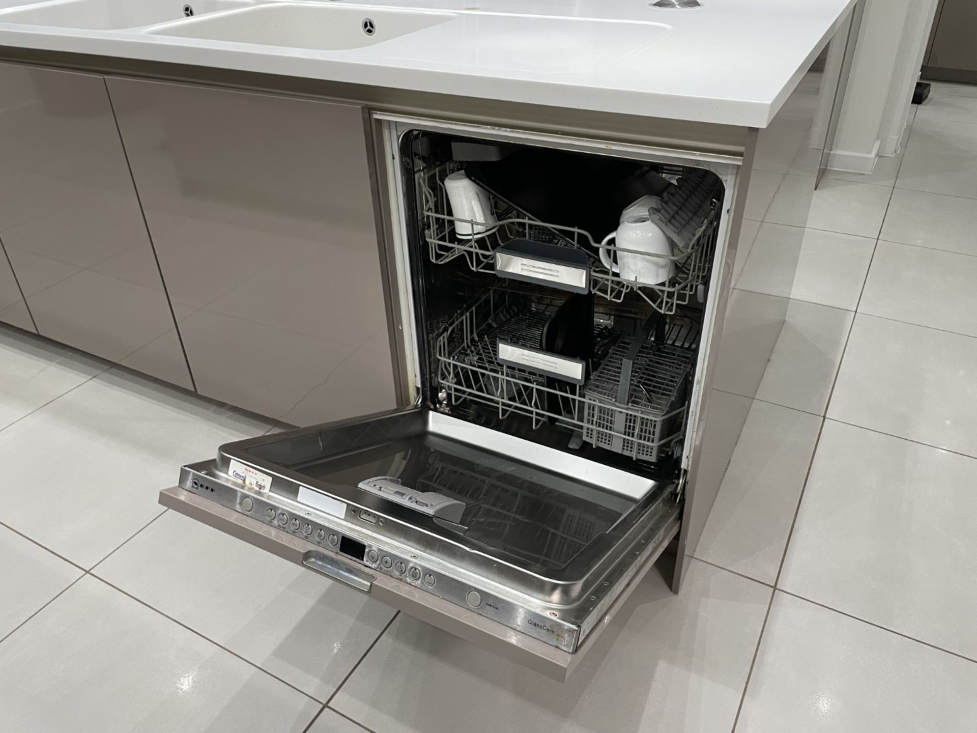 1 x Stunning Siematic S2 Luxury Kitchen with Gaggenau Appliances, from a Multimillion Pound Mansion - Image 99 of 99