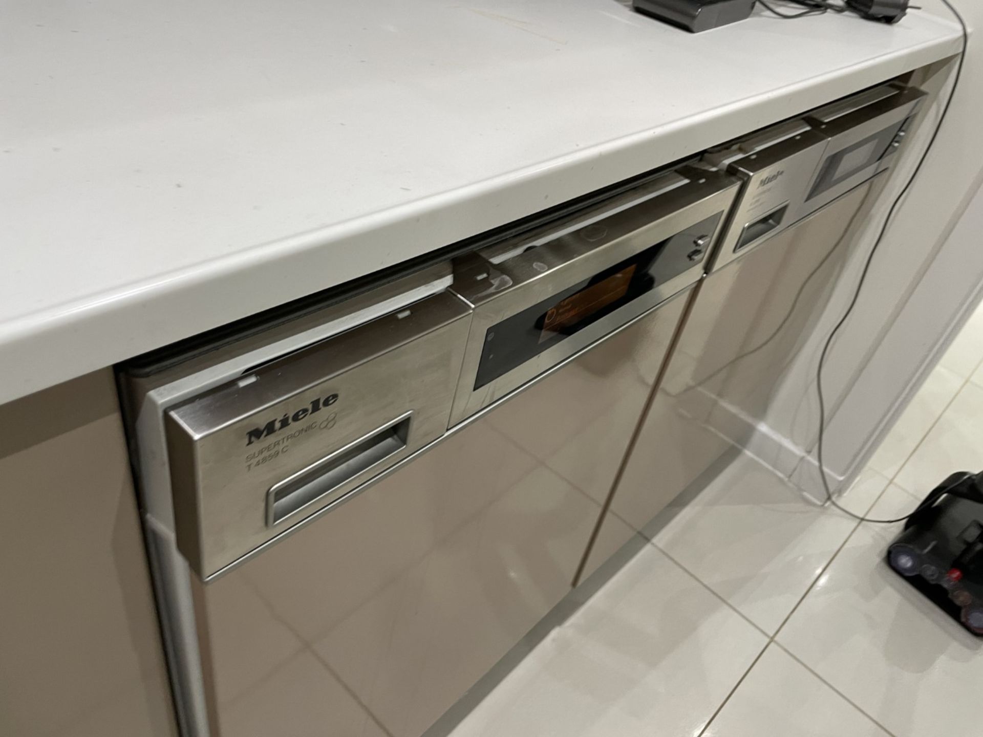 1 x Stunning Siematic S2 Luxury Kitchen with Gaggenau Appliances, from a Multimillion Pound Mansion - Image 7 of 99