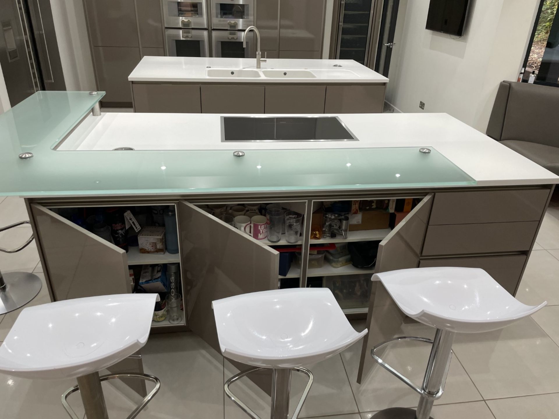 1 x Stunning Siematic S2 Luxury Kitchen with Gaggenau Appliances, from a Multimillion Pound Mansion - Image 93 of 99