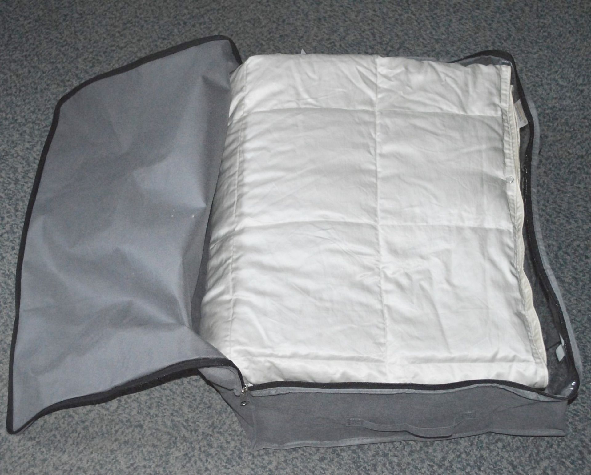 1 x BRINKHAUS Arctic Duck Down & Satin Superking 4.5 Tog Duvet, 260 x 220 - Original Price £3,499 - Image 13 of 16