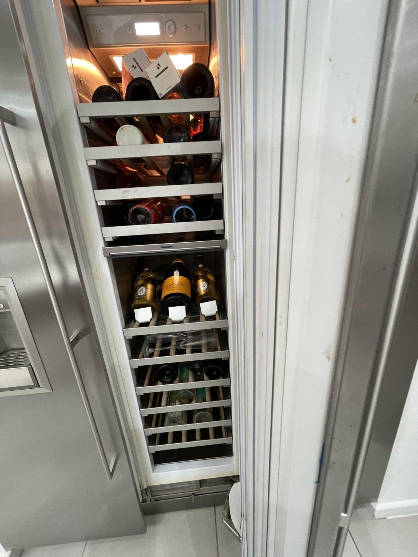 1 x Stunning Siematic S2 Luxury Kitchen with Gaggenau Appliances, from a Multimillion Pound Mansion - Image 77 of 99