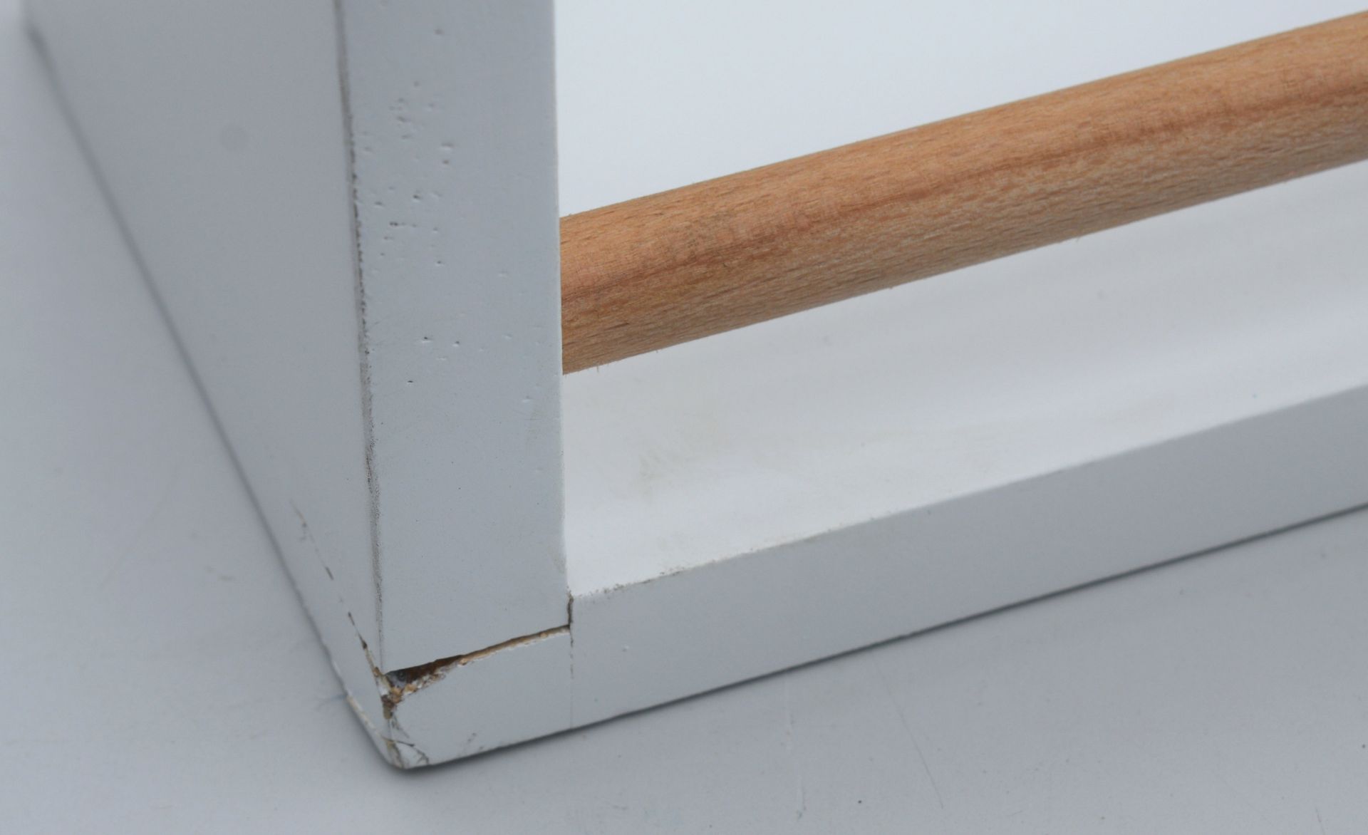 1 x White Kitchen Shelf - Ref: GTC790/GTRC20 - CL1017 - Location: Altrincham WA14Condition Report: - Image 12 of 12