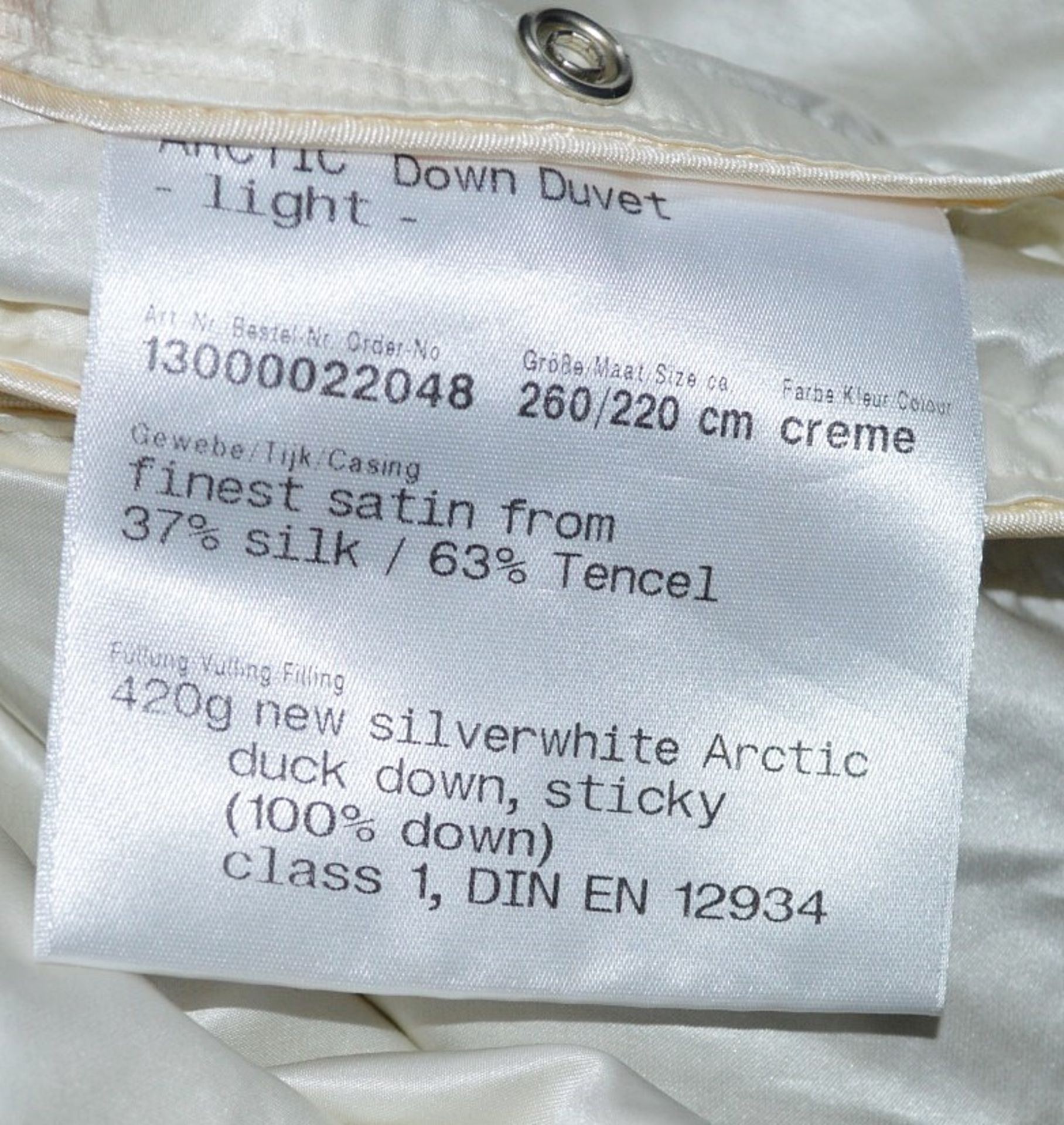 1 x BRINKHAUS Arctic Duck Down & Satin Superking 4.5 Tog Duvet, 260 x 220 - Original Price £3,499 - Image 3 of 16
