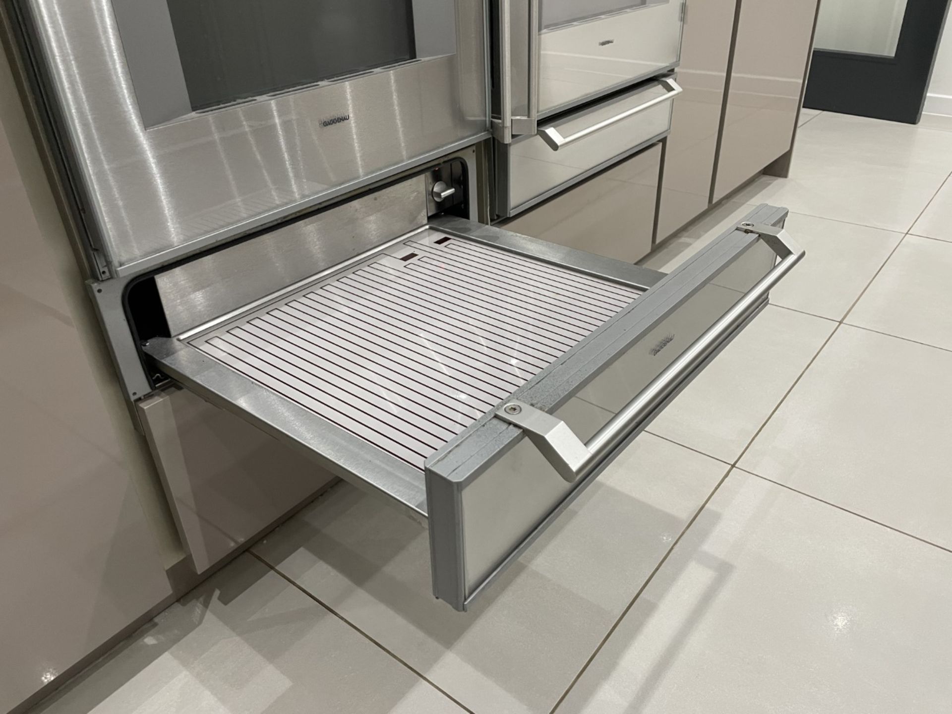 1 x Stunning Siematic S2 Luxury Kitchen with Gaggenau Appliances, from a Multimillion Pound Mansion - Image 66 of 99